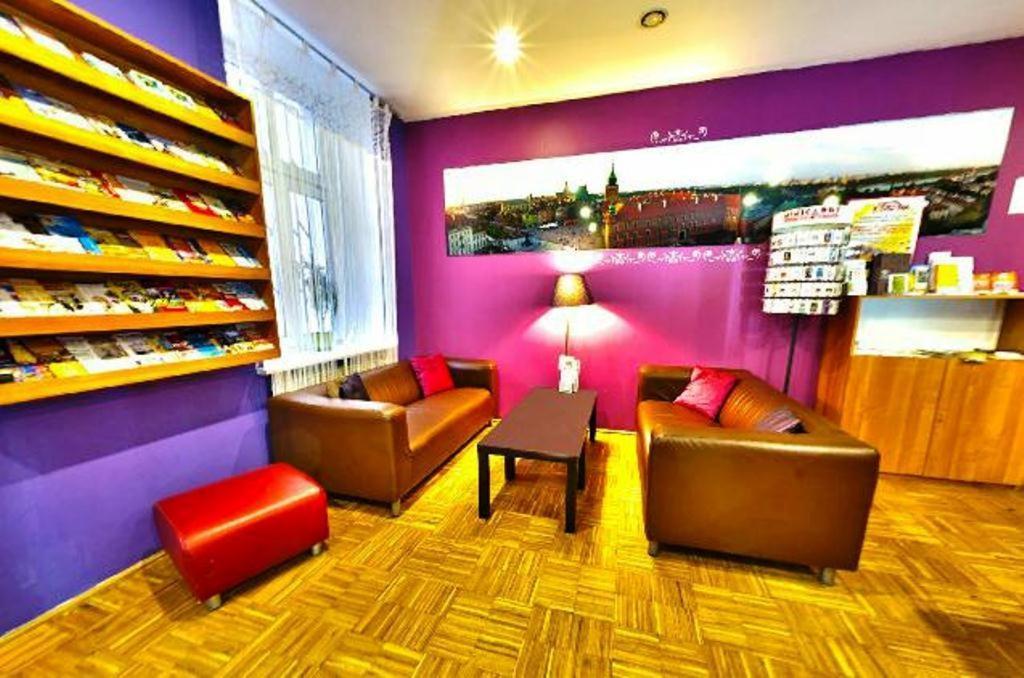 Nathan'S Villa Hostel Warszawa Exteriör bild